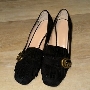 Black suede Gucci heeled loafers